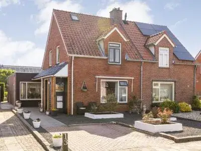 Semi-detached for sale: Zwarte Dijk 13, Lutten Kern Lutten