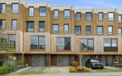 Terraced house for sale: Zwembaan 64, Vijfsluizen Vlaardingen