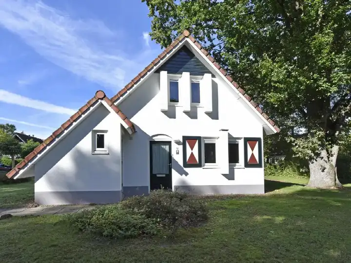 Detached house for sale: Zwembadweg 1-050, Buitengebied Posterholt Posterholt