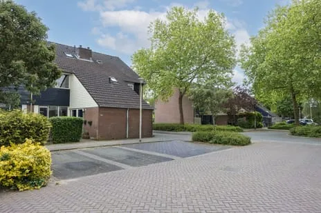 Terraced house for sale: Tichelkuilen 68, Moesmate en Tichelkuilen Zutphen