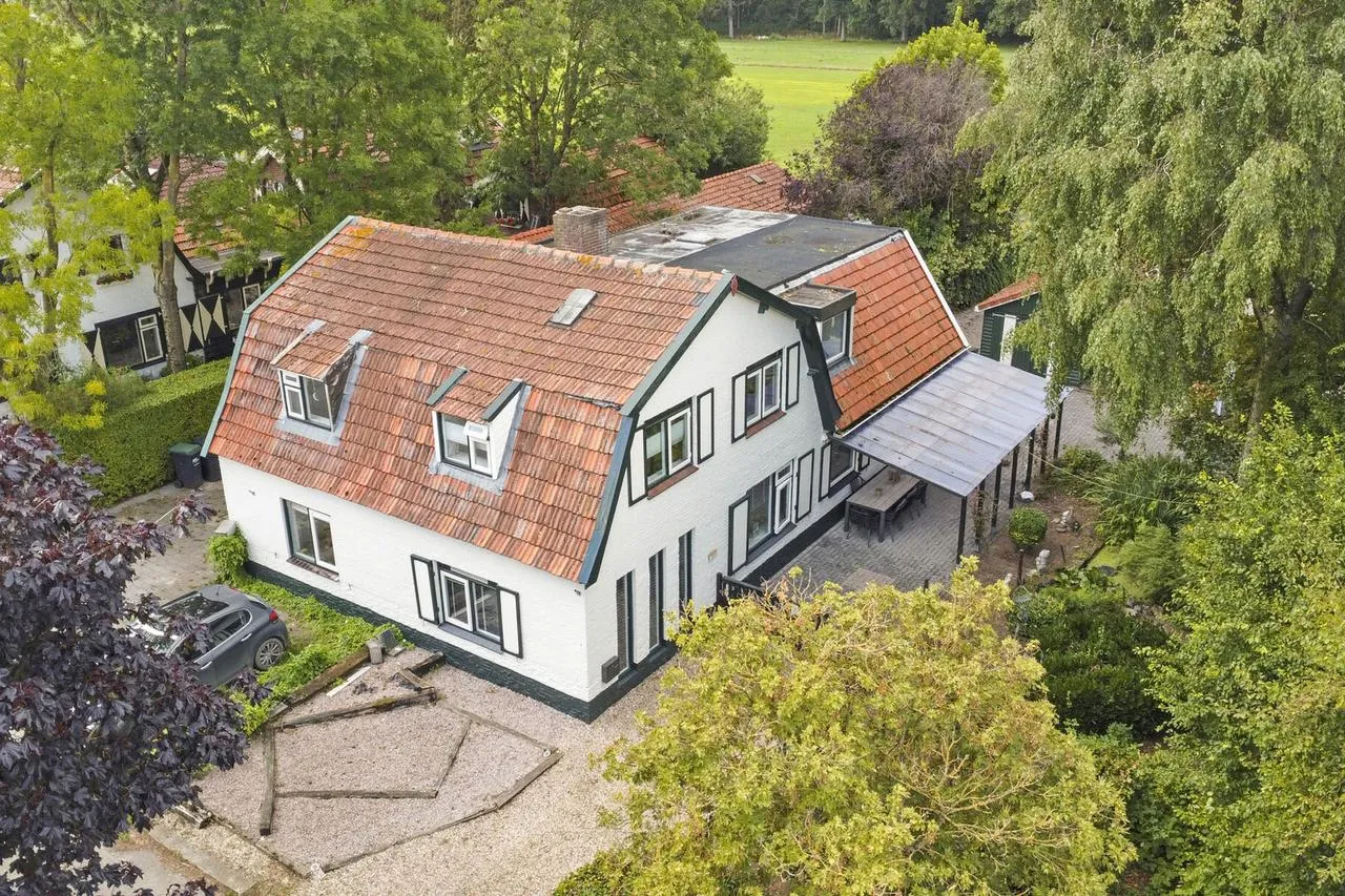Twee-onder-één-kap te koop: Tichelmanstraat 9, Zetten