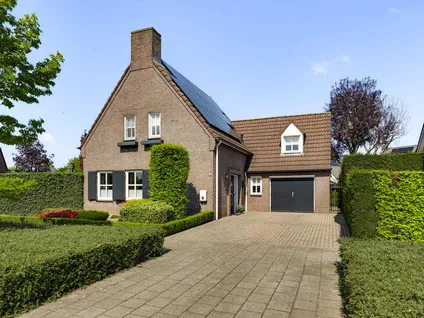 Vrijstaande woning te koop: Tichelveld 52, Nederweert Nederweert