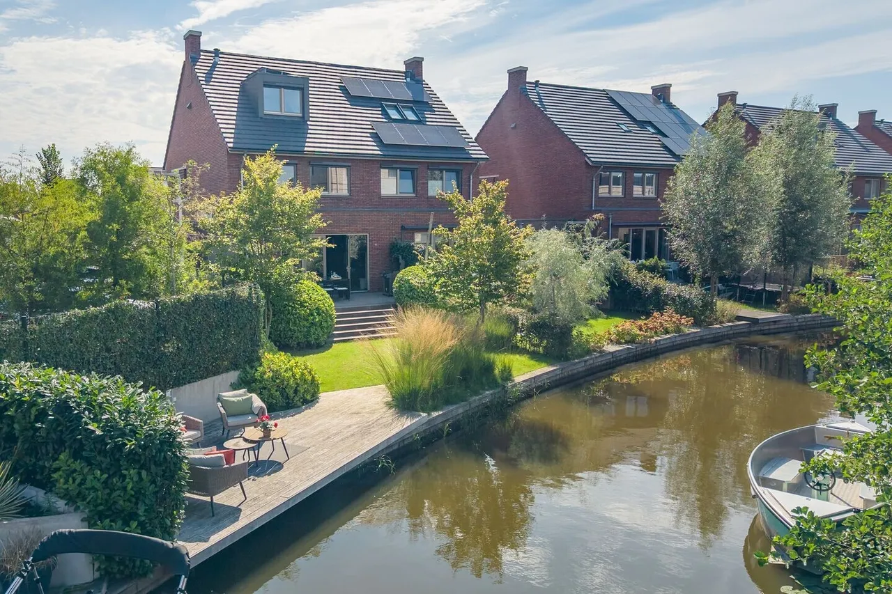 Hoekwoning te koop: Tiellaan 115, Amersfoort