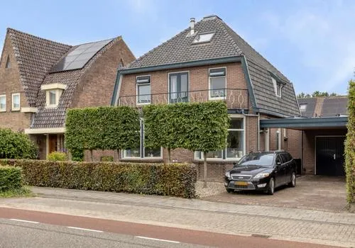 Vrijstaande woning te koop: Tielsestraat 66, Kern Valburg Valburg