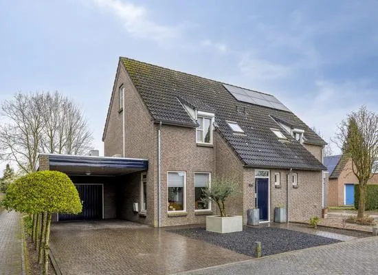 Twee-onder-één-kap te koop: Tiendvrij 19, Sint Anthonis
