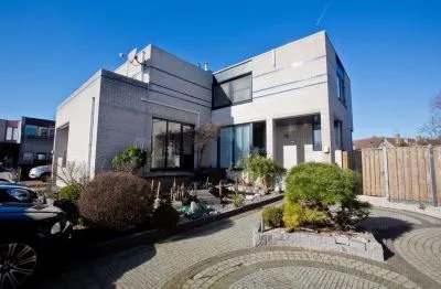 Vrijstaande woning te koop: Tiendweg 7, Kruisbroek Naaldwijk