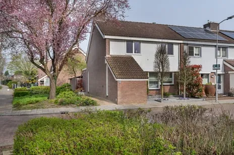 Hoekwoning te koop: Tienhont 32, Zaltbommel Spellewaard Zaltbommel