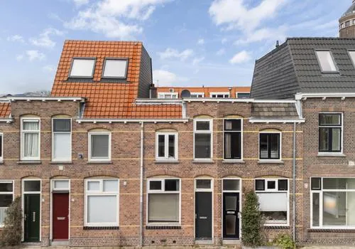 Tussenwoning te koop: Tijmstraat 23, Utrecht