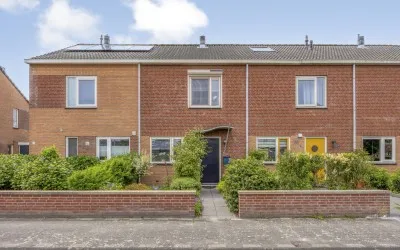 Tussenwoning te koop: Tijmstraat 41, Kloostertuinen Assen