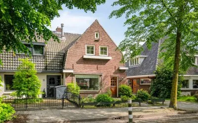 Hoekwoning te koop: Tilburgseweg 104, omg. 'Prinsessen' wijk Oisterwijk