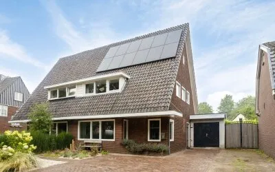 Twee-onder-één-kap te koop: Tilburgseweg 142, omg. 'Prinsessen' wijk Oisterwijk