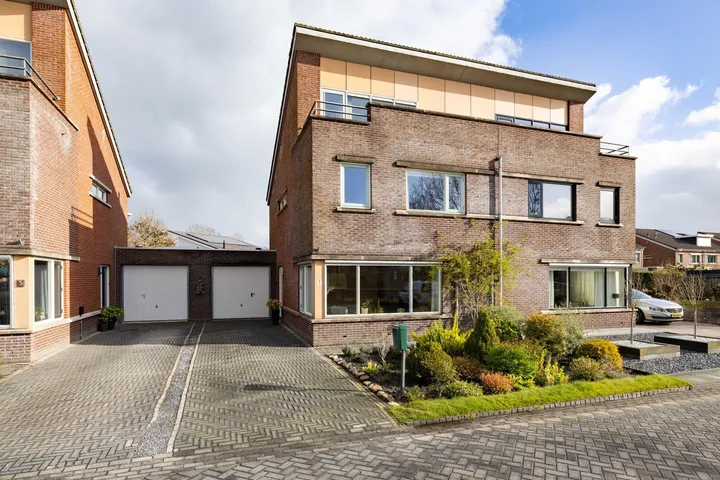 Tussenwoning te koop: Tillefeart 7, Hurdegaryp