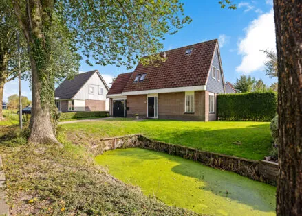 Vrijstaande woning te koop: Tiltsjedyk 6, Boksum