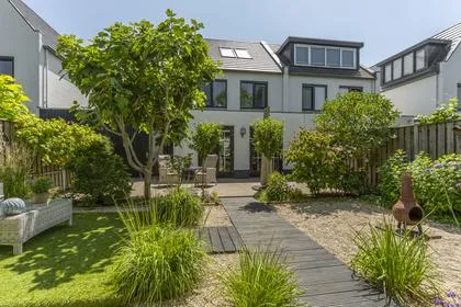 Terraced house for sale: Timmersteek 21, Noorderplassen W.- Noord Almere