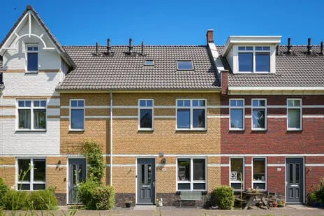 Terraced house for sale: Tinbergenplantsoen 29, Zaltbommel Vergt en omgeving Zaltbommel