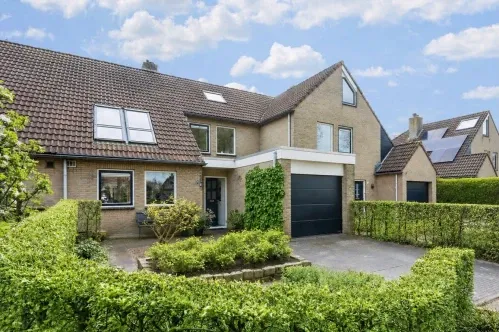 Tussenwoning te koop: Tingietersgilde 3, Gilden Houten