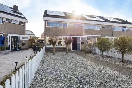 Hoekwoning te koop: Titanstraat 6, Oude Pekela Oude Pekela