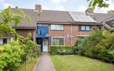 Tussenwoning te koop: Tjadenweg 15, Neck (gedeeltelijk) Wijdewormer