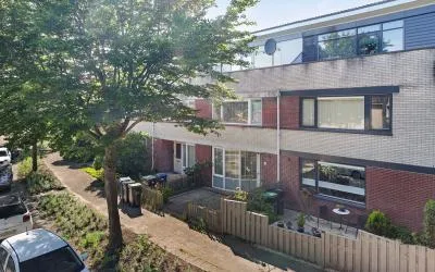 Tussenwoning te koop: Toccatastraat 4, Muziekwijk N.-Noord Almere