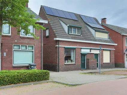 Twee-onder-één-kap te koop: Toekomststraat 164, Tubantia-Toekomst Enschede