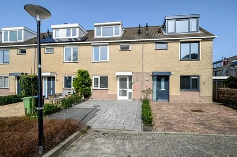 Tussenwoning te koop: Toermalijn 22, Hofland Mijdrecht