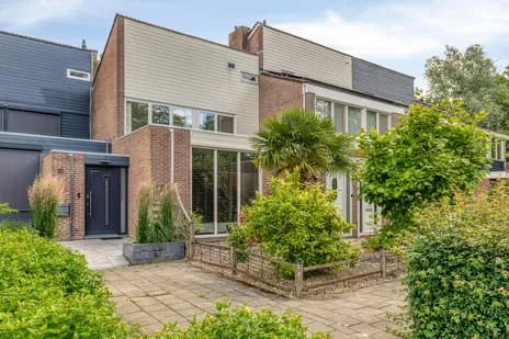 Tussenwoning te koop: Toermalijn 8, Edelstenenwijk Heerhugowaard