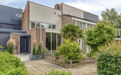 Tussenwoning te koop: Toermalijn 8, Edelstenenwijk Heerhugowaard