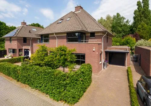 Hoekwoning te koop: Toernooiveld 25, De Velden Zuid Almere