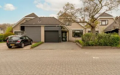 Tussenwoning te koop: Toevluchtstraat 25, Badhoevedorp Noordoost Badhoevedorp