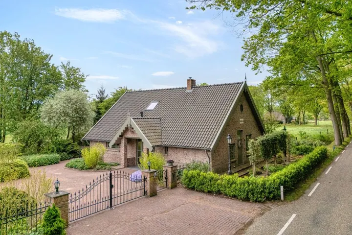 Vrijstaande woning te koop: Tolhuisweg 28, Verspreide huizen Hessum-Rechteren Dalfsen