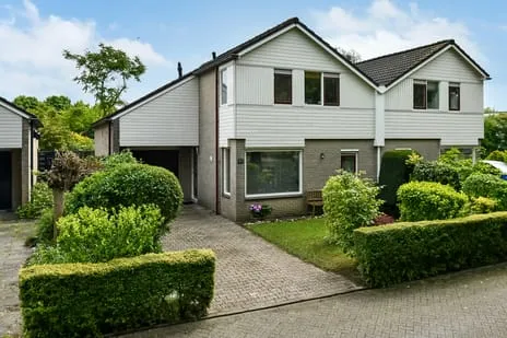 Twee-onder-één-kap te koop: Tollekamp 71, de Zuiling Elst (Ge)