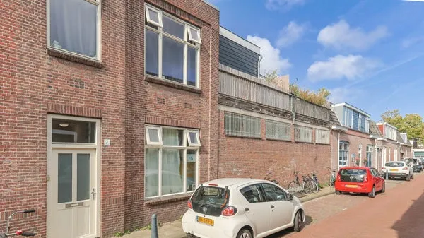 Tussenwoning te huur: Tollensstraat 7, Leiden