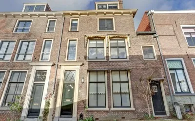 Tussenwoning te koop: Tolsteeg 17, Gorinchem