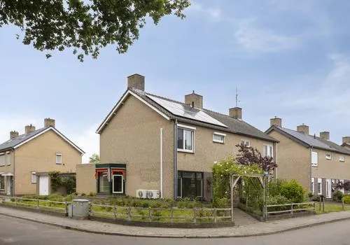 Hoekwoning te koop: Tombac 30, Montfort Montfort