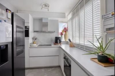 Tussenwoning te koop: Tondenpad 35, Reigersbos 3 Amsterdam
