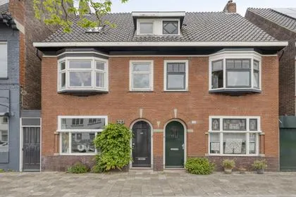 Twee-onder-één-kap te koop: Tongelresestraat 323, Doornakkers-West Eindhoven