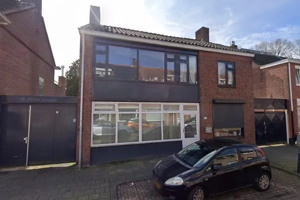 Kamer te huur: Tongerlose Hoefstraat 102-02, Nassaubuurt Tilburg