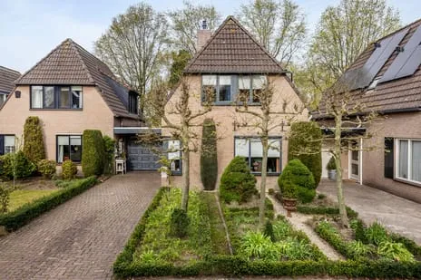 Tussenwoning te koop: Tonnekeshei 19, Heikant-Oost Veldhoven