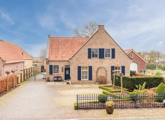 Vrijstaande woning te koop: Tonnekreek 13, Tonnekreek Klundert
