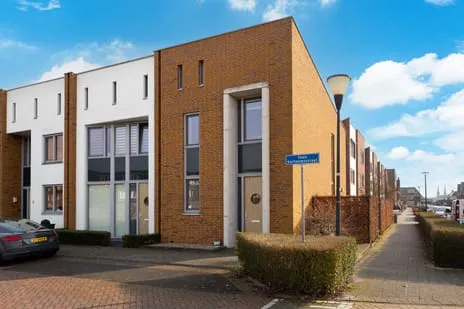 Hoekwoning te koop: Toon Kortoomsstraat 2, Landgoed Driessen Waalwijk