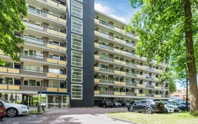 Appartement te koop: Toon Verheystraat 27, Van Zantenbuurt Schiedam