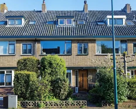Tussenwoning te huur: Toorenveltstraat 14, Voscuyl Oegstgeest