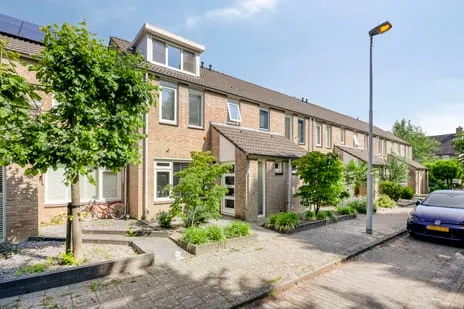 Tussenwoning te koop: Topaasring 59, Blixembosch-West Eindhoven