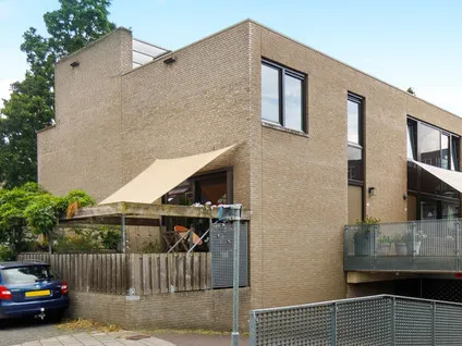 Tussenwoning te koop: Topaasstraat 1, Vogelbuurt Ede