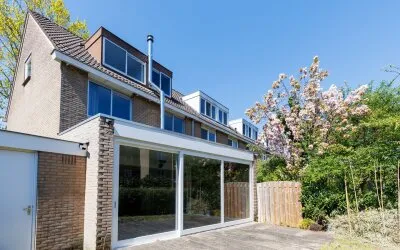 Terraced house for sale: Topaasstraat 10, Sprengenbos Apeldoorn