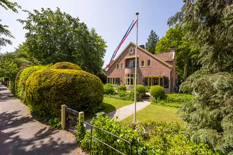 Vrijstaande woning te koop: Torenlaan 57, Zwarte Berg Laren (Nh)
