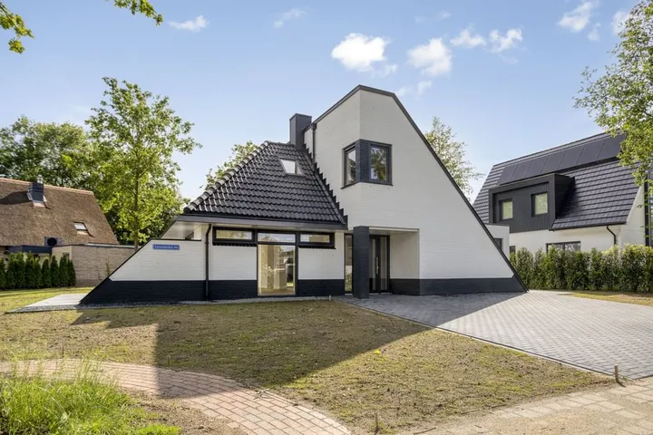 Vrijstaande woning te koop: Torenmolen 46, De Lutte kern De Lutte