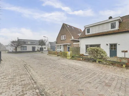 Twee-onder-één-kap te koop: Torenring 44, 's-Heer-Arendskerke 'S-Heer Arendskerke