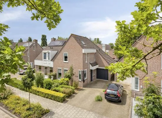 Semi-detached for sale: Torenstraat 107, Venne-West Drunen