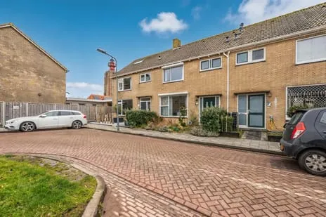 Tussenwoning te koop: Torenstraat 20, Westkapelle Westkapelle
